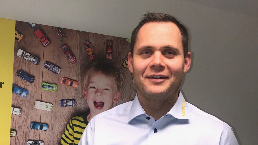 Torgeir Lyssand eier og driver Carfix-kjeden, med utbredelse fra Sandnes i sør til Vikøyri i nord. Torgeir Lyssand eier og driver Carfix-kjeden, med utbredelse fra Sandnes i sør til Vikøyri i nord.