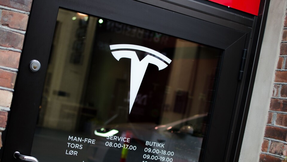 Tesla fester grepet om servicemarkedet