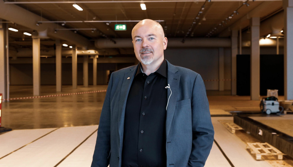 - Dette blir Bodøs nye bilsalong, sier Chriss Marken, administrerende direktør i M Nordvik.