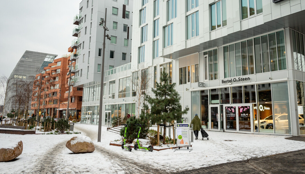 Xpeng har signert kontrakt på et utstillingslokale midt i Oslo sentrum. I Bjørvika ligger også Bertel O. Steens eget showroom, et steinkast fra Operahuset og det nye Munch-muset (i bakgrunnen). Xpeng har signert kontrakt på et utstillingslokale midt i Oslo sentrum. I Bjørvika ligger også Bertel O. Steens eget showroom, et steinkast fra Operahuset og det nye Munch-muset (i bakgrunnen).