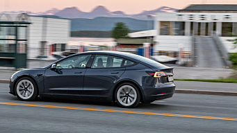 Bilsalget: Tesla til topps, men sterke Møller-tall i juni