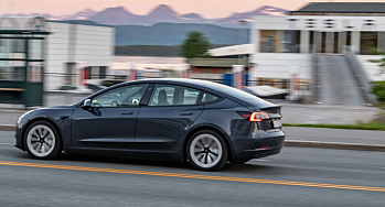 Bilsalget: Tesla til topps, men sterke Møller-tall i juni
