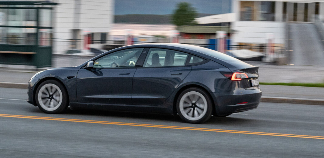 Over 64.000 Tesla Model 3 og Model Y er registrert i Norge siden de første Model 3-bilene kom i januar 2019. Over 64.000 Tesla Model 3 og Model Y er registrert i Norge siden de første Model 3-bilene kom i januar 2019.